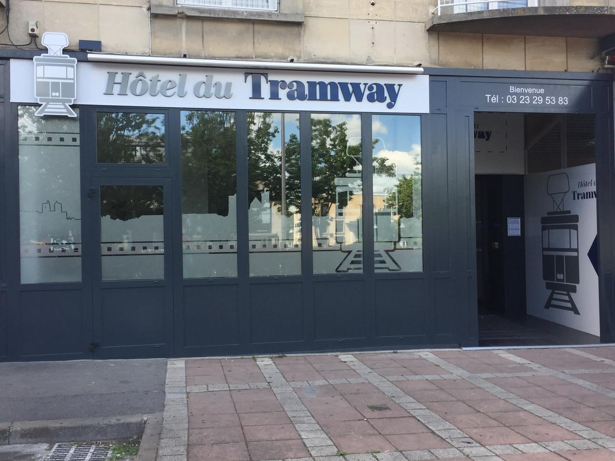 Hotel Du Tramway Laon Esterno foto